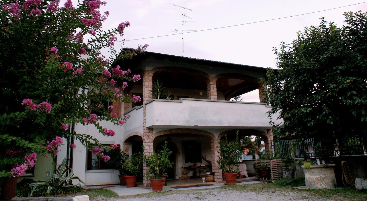 B&B Nella Terra Di Mezzo Caporiacco Ngoại thất bức ảnh